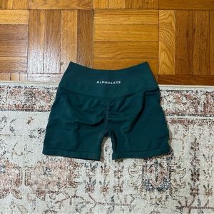 Alphalete shorts 5” inseam